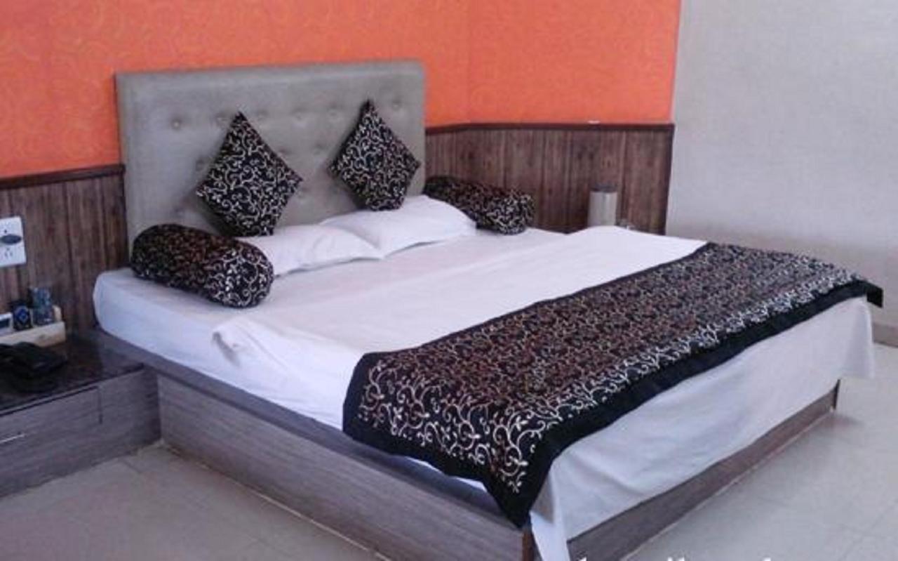 Savshanti Lake Resort Szaputara Kültér fotó
