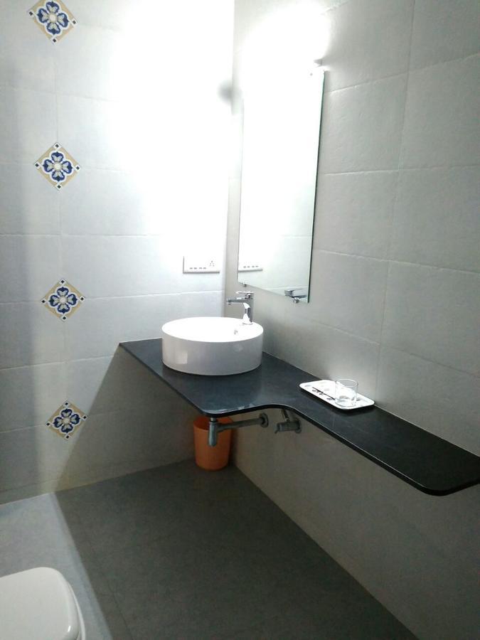 Savshanti Lake Resort Szaputara Kültér fotó